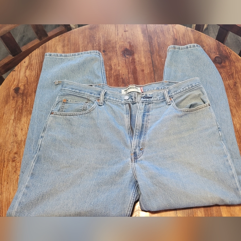 Levi's Light Blue Relaxed Fit Jeans